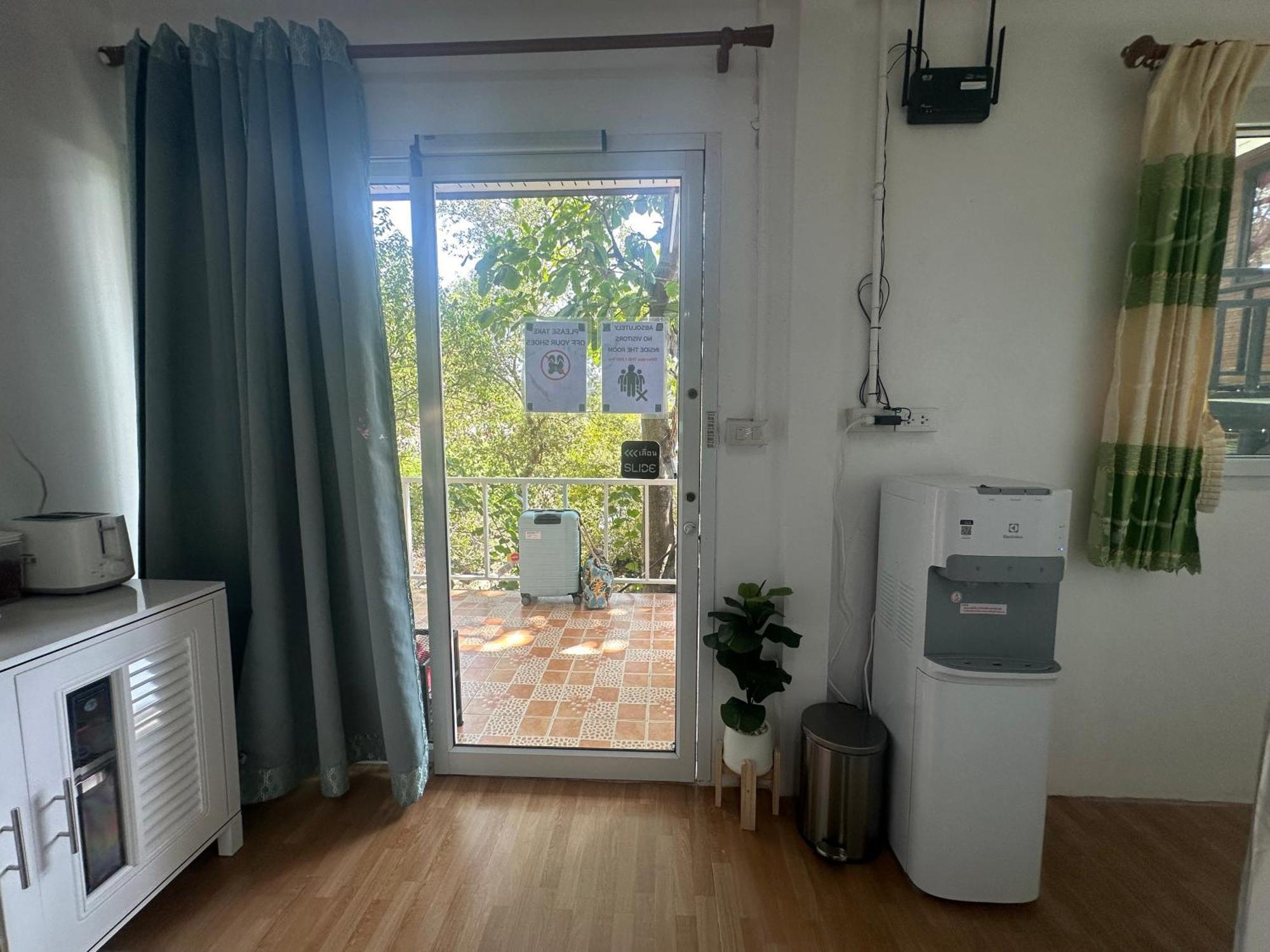 Sweed Dee Seaview Hostel Phi Phi-øyene Eksteriør bilde