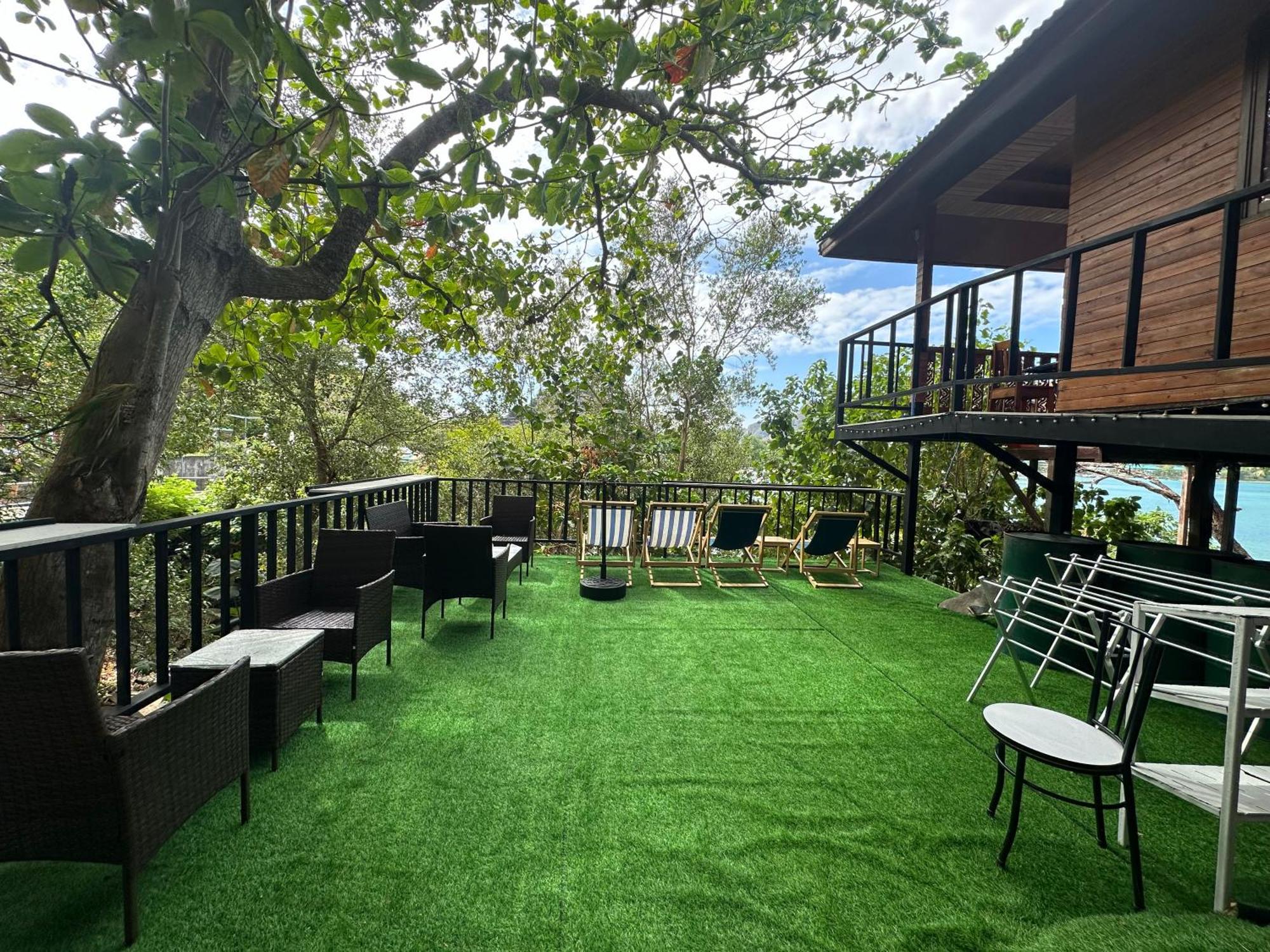 Sweed Dee Seaview Hostel Phi Phi-øyene Eksteriør bilde