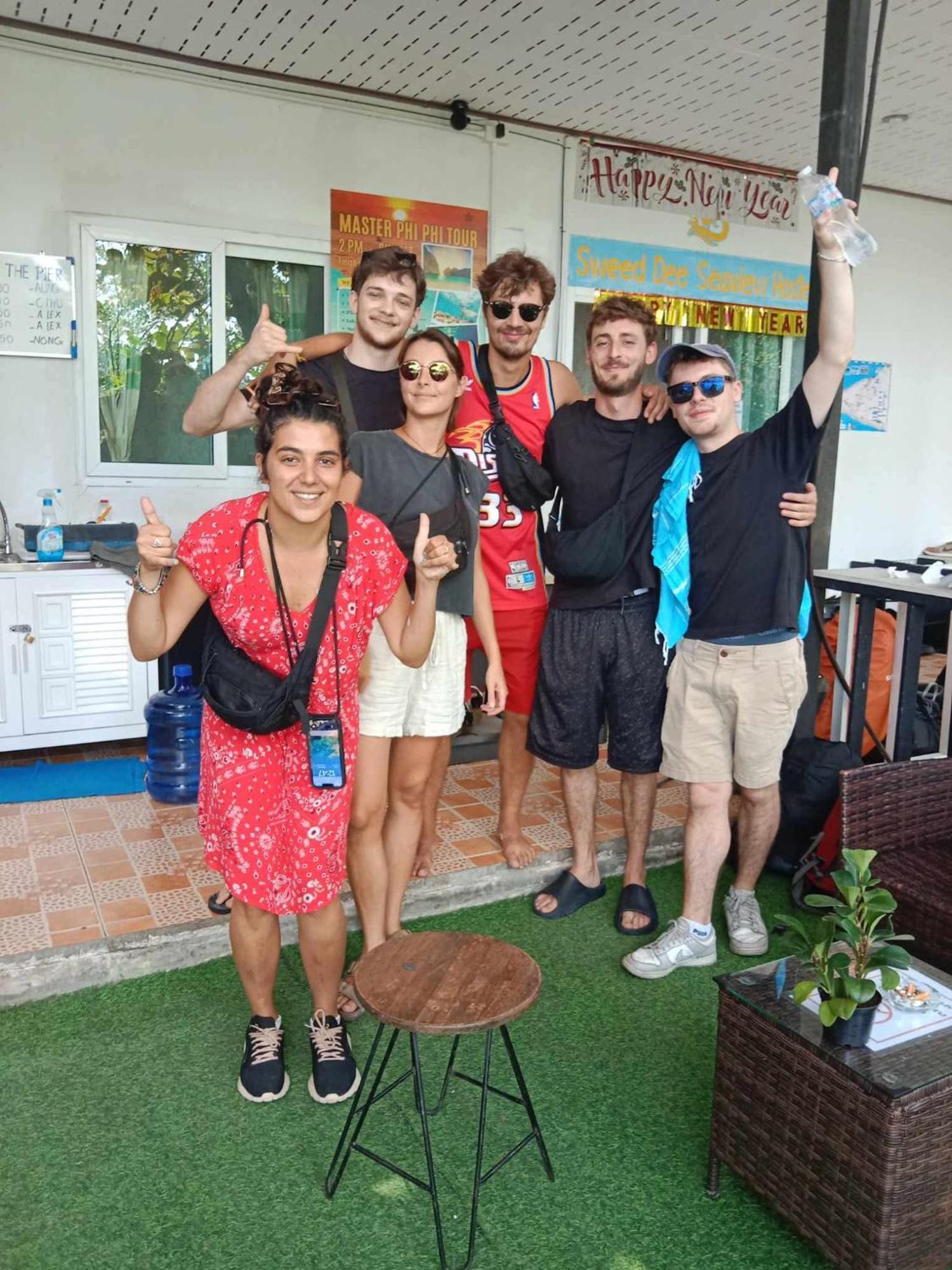 Sweed Dee Seaview Hostel Phi Phi-øyene Eksteriør bilde